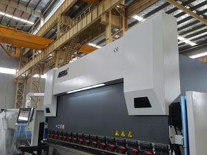 Servo elektrinė 55 tonų cnc spaudos stabdžių įranga su 5 metų garantija